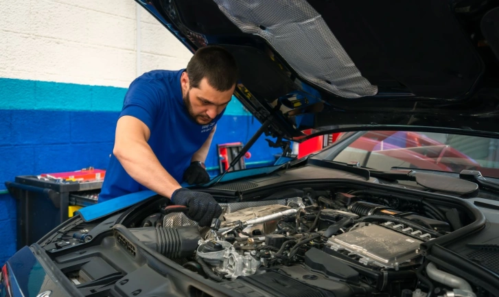Car AC repair service